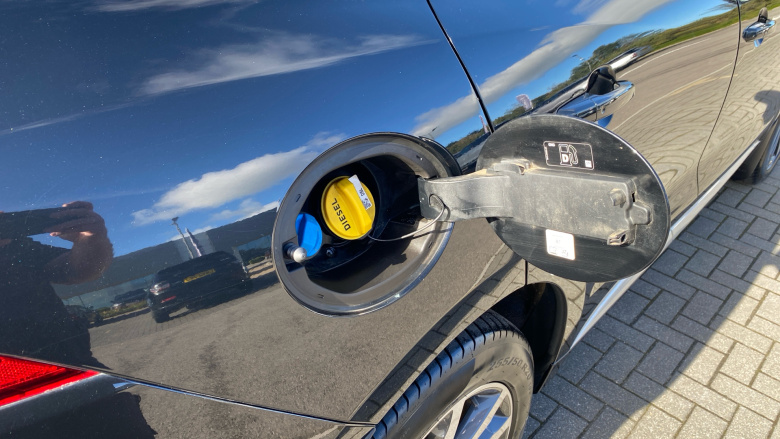 Jaguar F-Pace 2.0 D200 R-Dynamic SE 5dr Auto AWD Diesel Estate